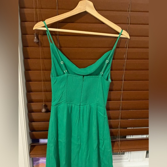 Aritzia Sunday best Green spaghetti strap summer dress - Picture 4 of 4